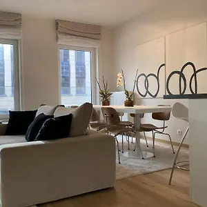 Bright Luxury Heart Of Bruxelles