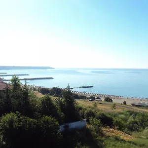 Family Lazuren Briag 3*, Burgas City Bulharsko